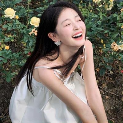 踏浪女人